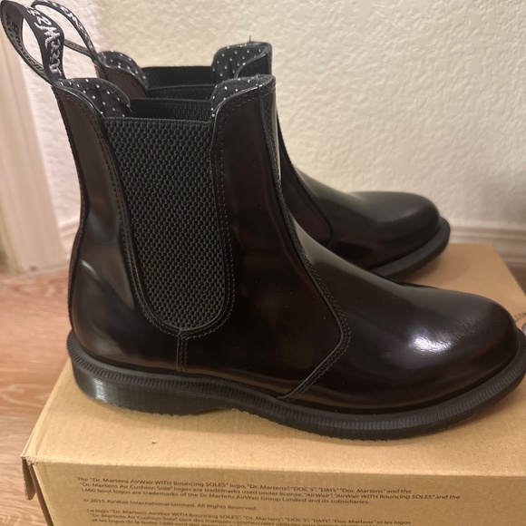 Dr Martens Flora Black Boots - Picture 5 of 6